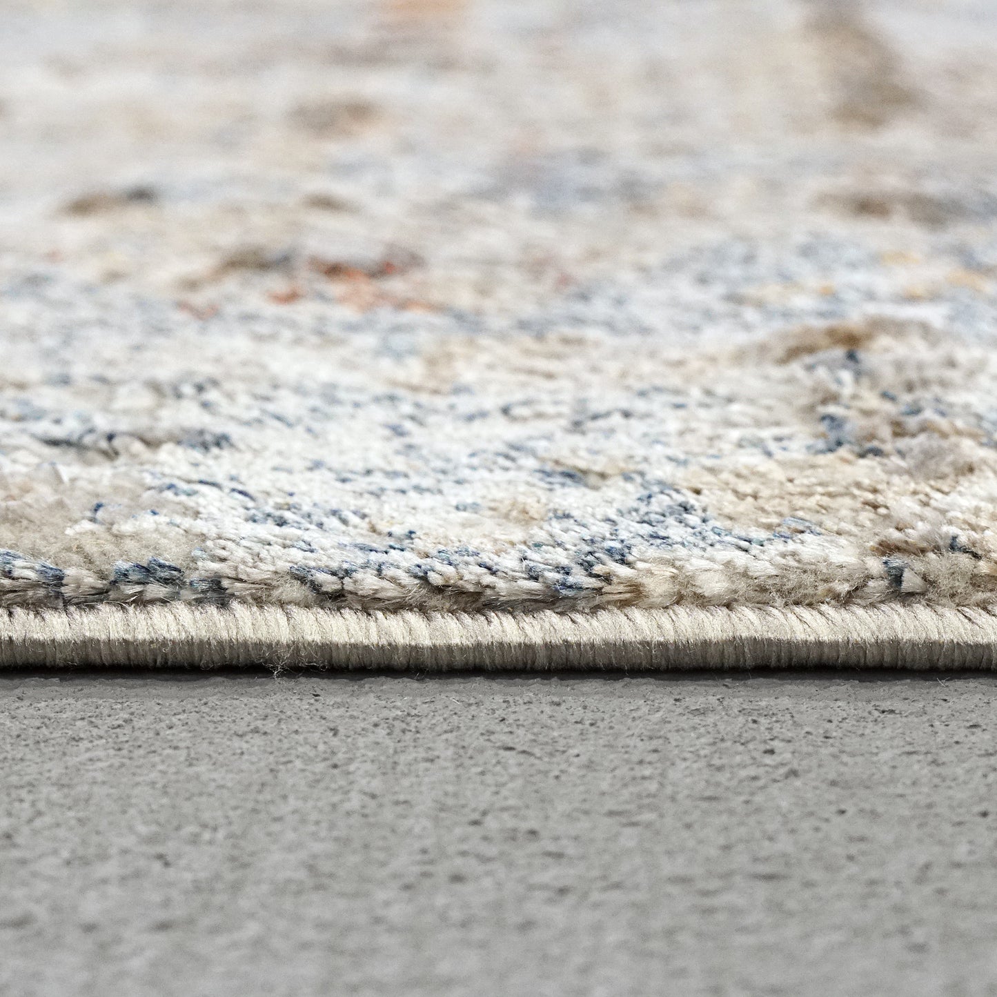Gold 1353-875 Cream/Silver/Gold/Blue Area Rug