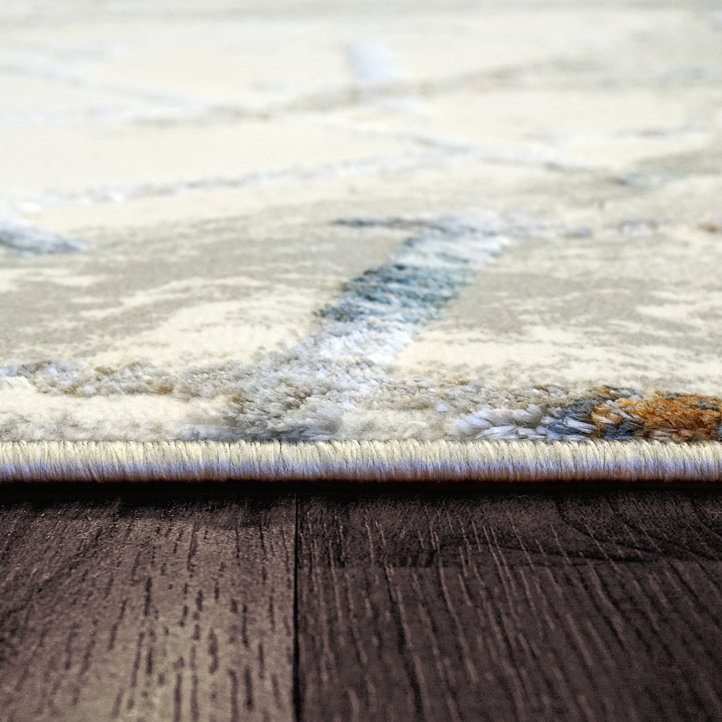 Gold 1354-897 Cream/Silver/Gold Area Rug