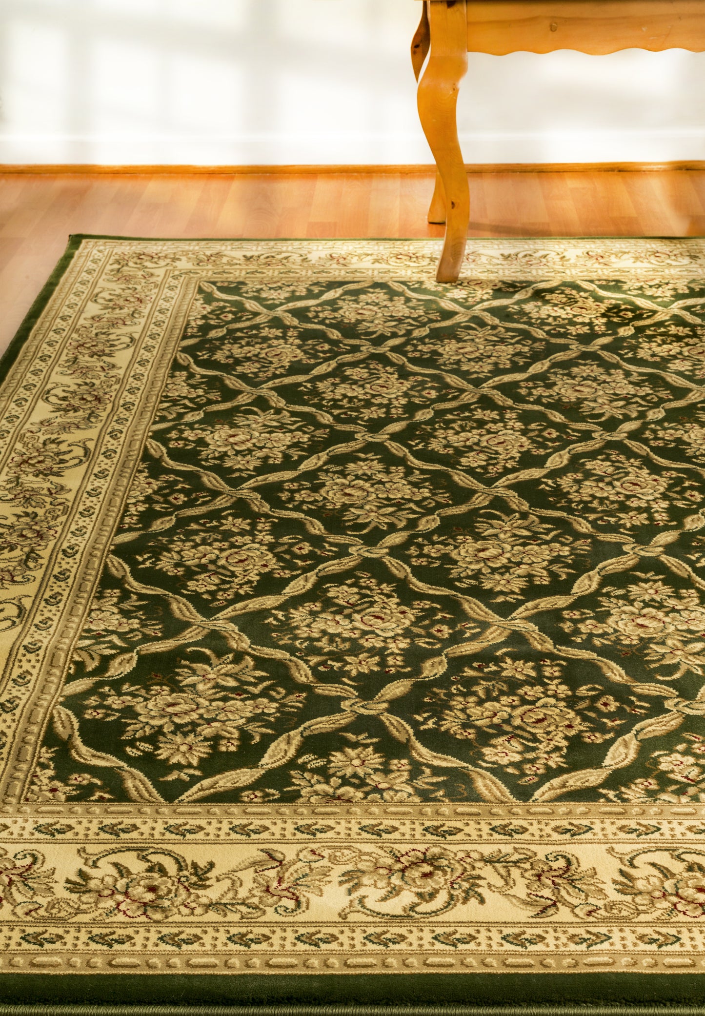 Legacy 58018-440 Green Area Rug