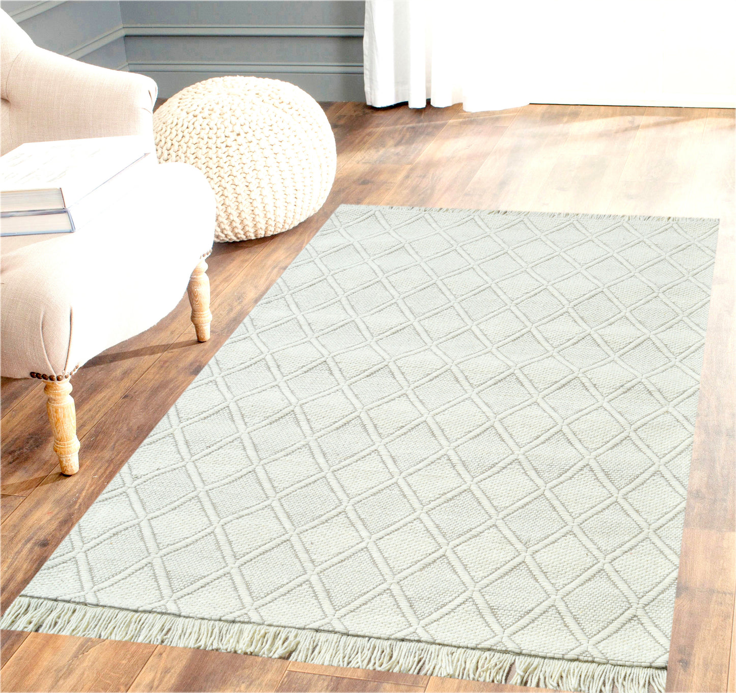 Lola 2122-190 Ivory/Brown Area Rug