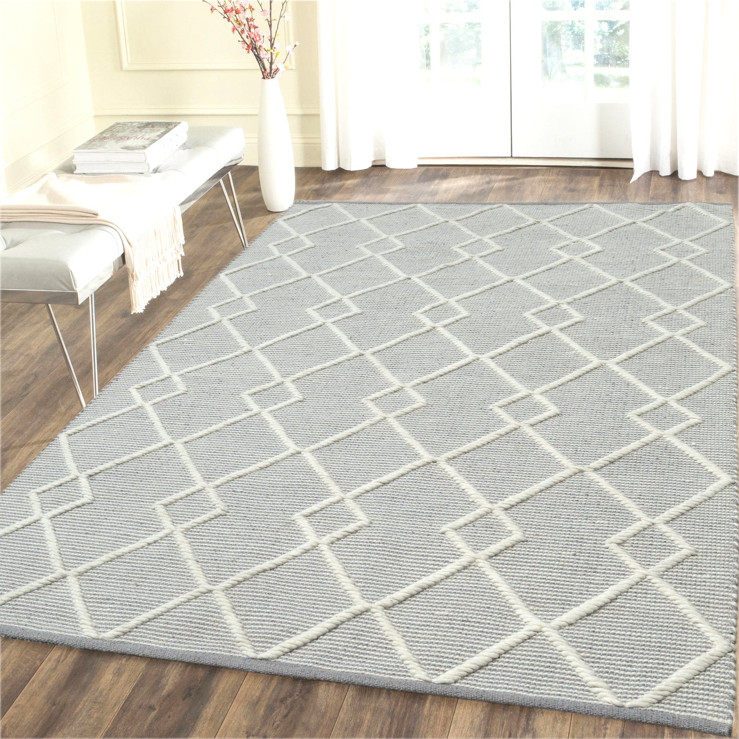 Maeve 2728-190 Ivory/Grey Area Rug