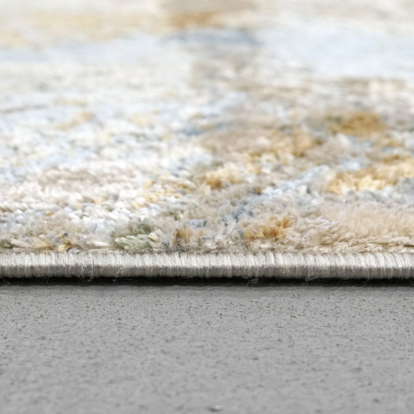 Merit 6653-999 Grey/Multi Area Rug