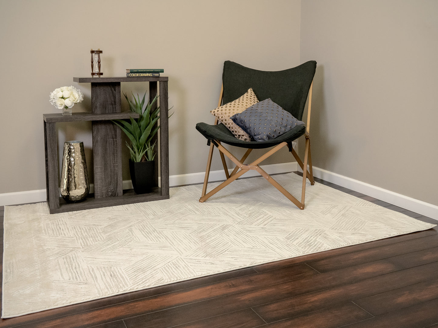 Quartz 27041-100 Ivory Area Rug