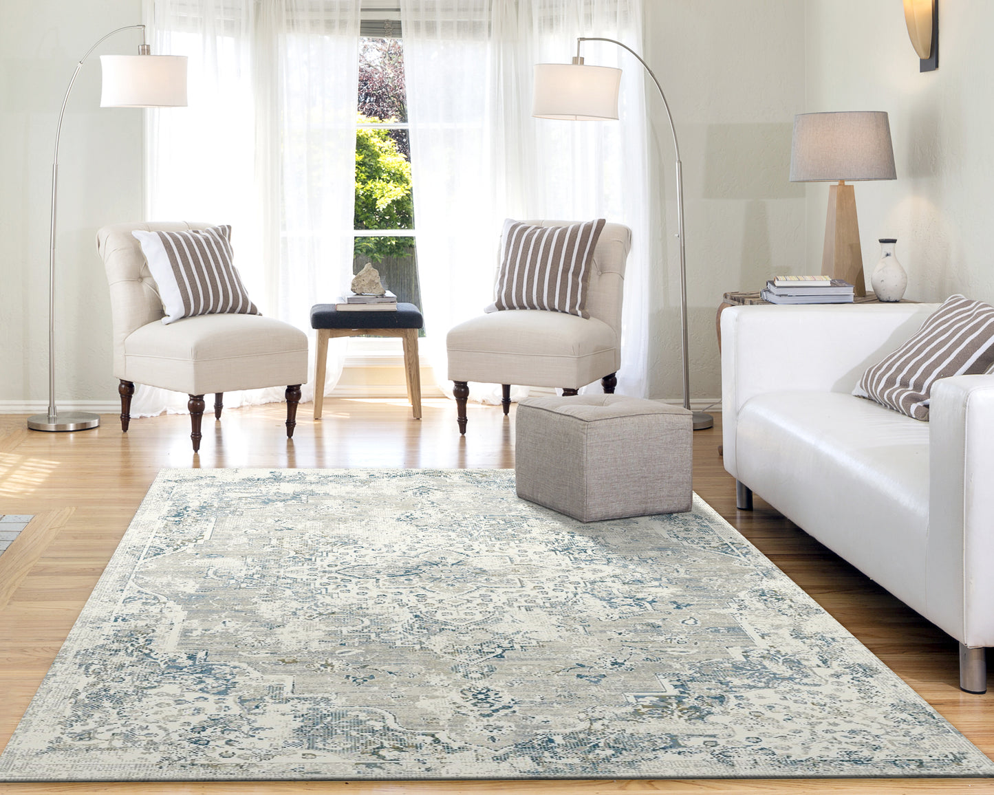 Quartz 27064-195 Ivory/Grey/Blue Area Rug