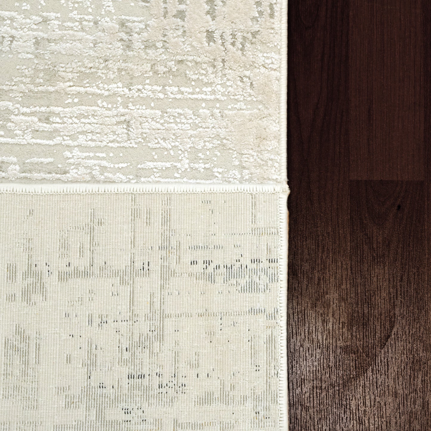 Quartz 27072-155 Ivory/Slate Area Rug