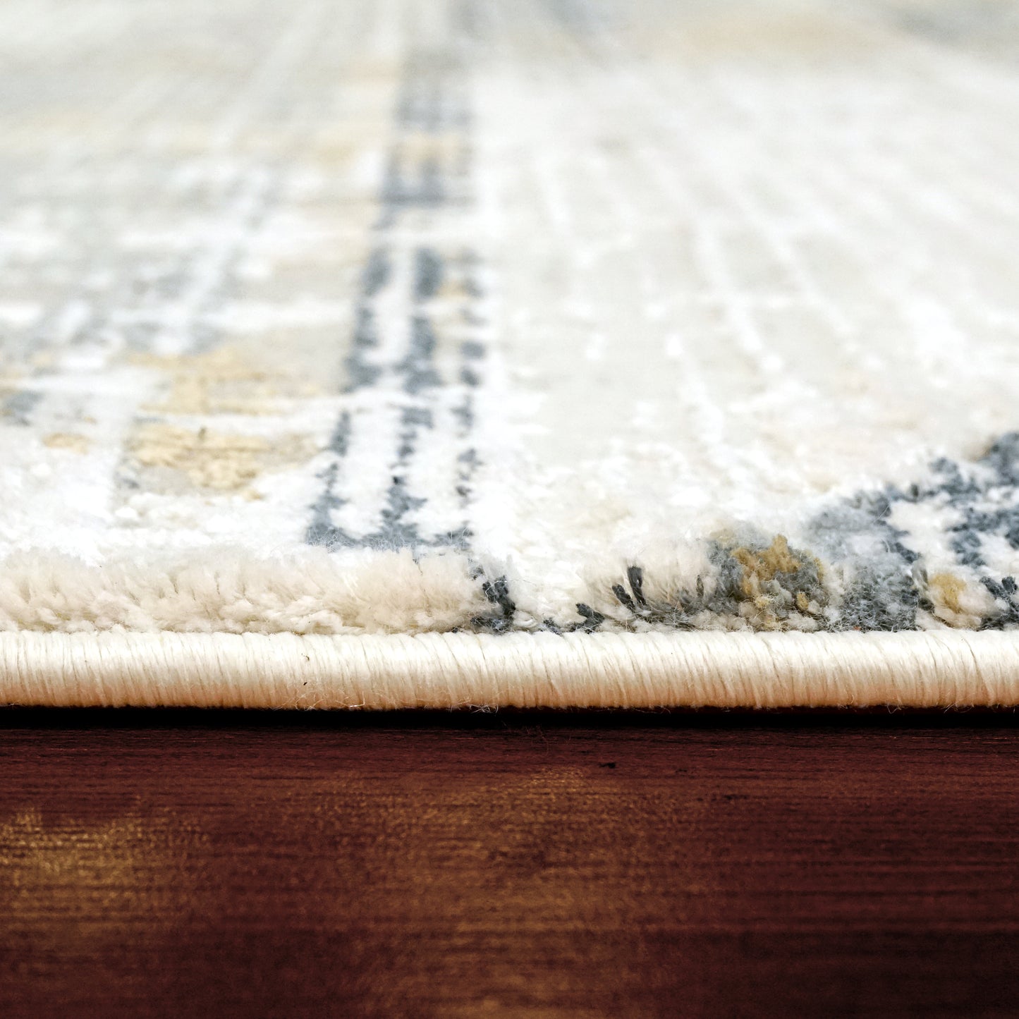 Quartz 27072-155 Ivory/Slate Area Rug