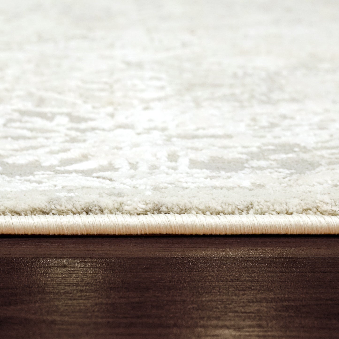 Quartz 27073-100 Ivory Area Rug