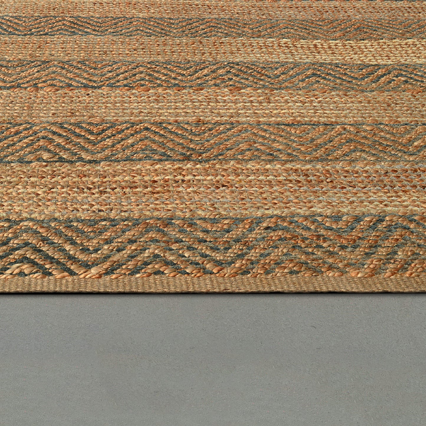 Shay 9424-890 Natural/Charcoal Area Rug