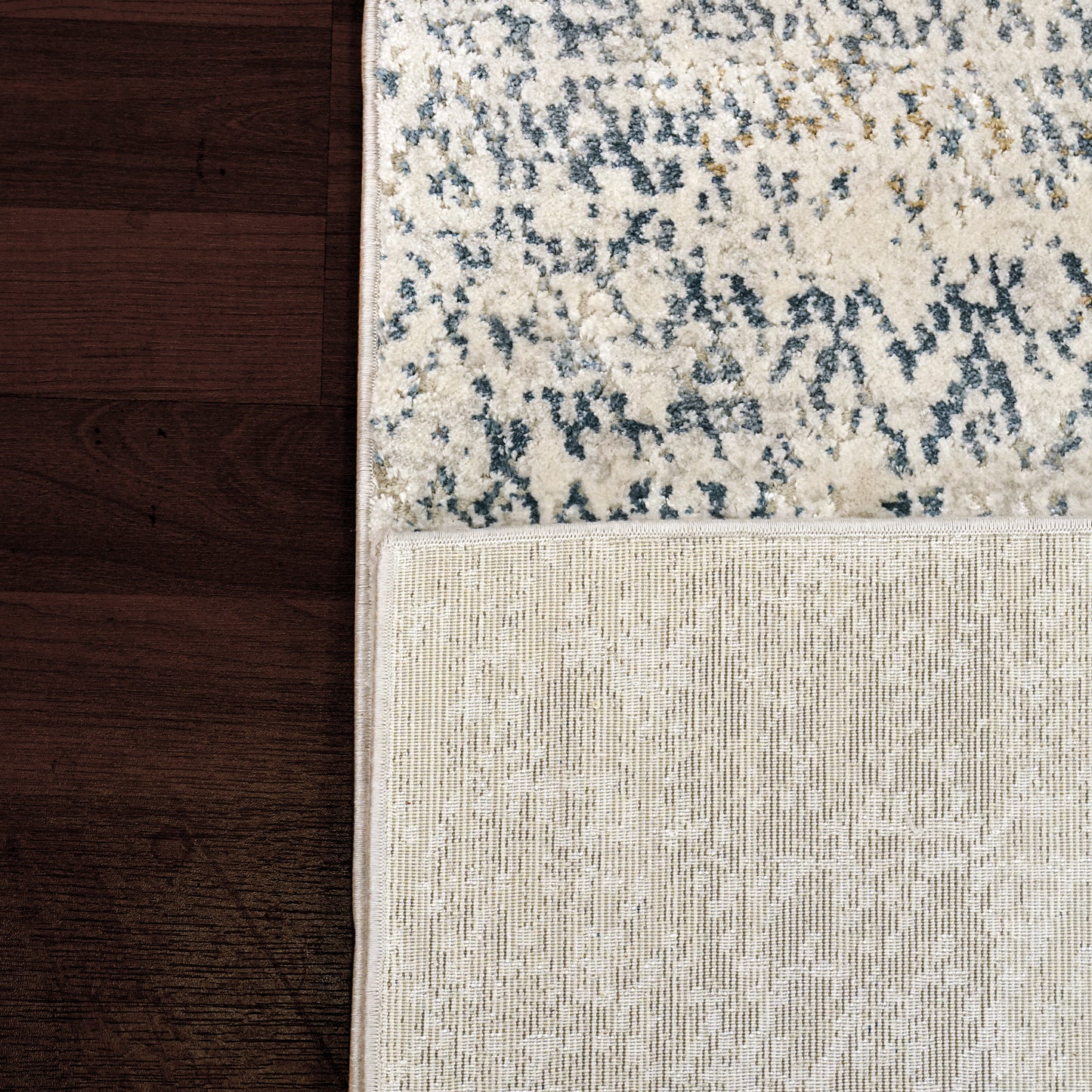 Torino 3335-195 Ivory/Blue Area Rug