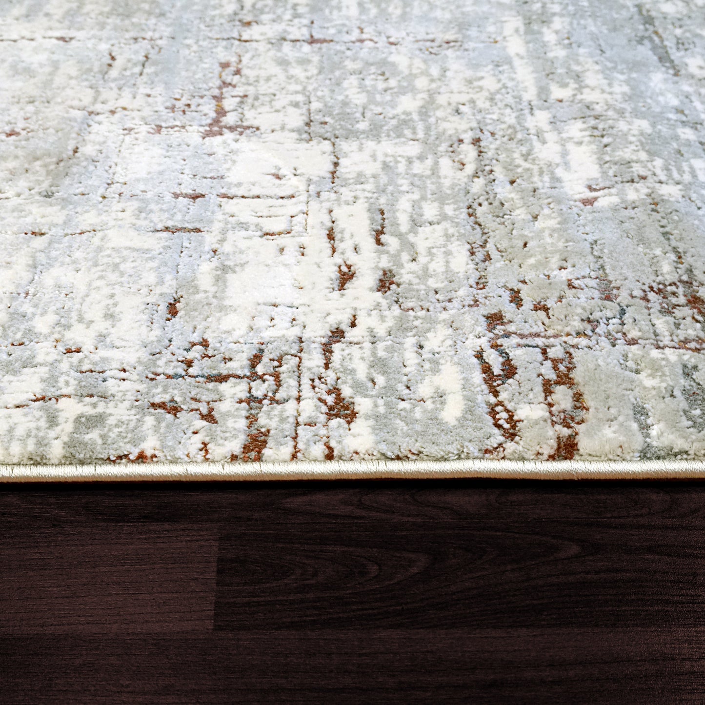 Torino 3336-130 Ivory/Red Area Rug