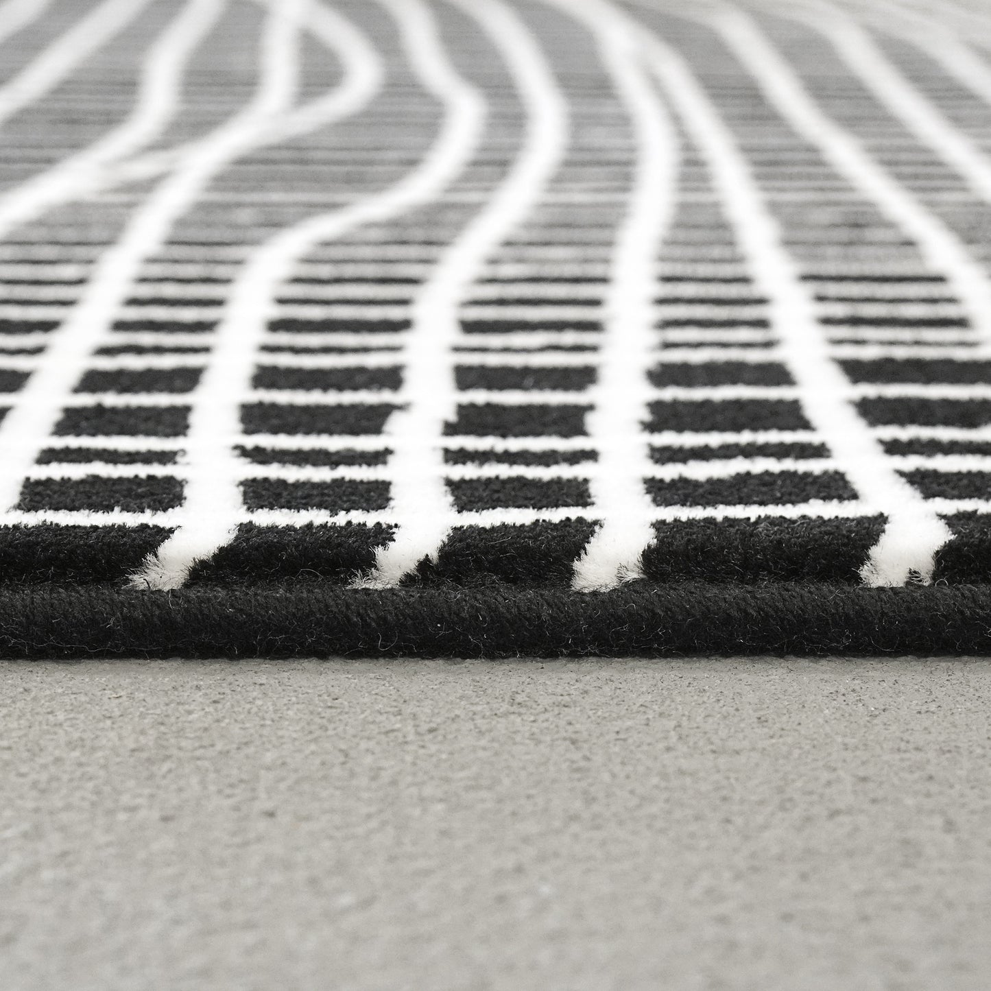 Verve 6552-190 Black/White Area Rug