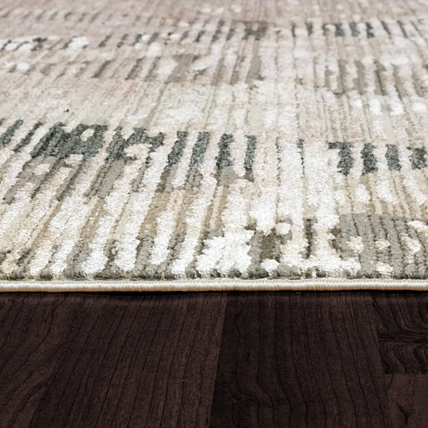 Wingo 7957-998 Grey/Slate/Cream Area Rug