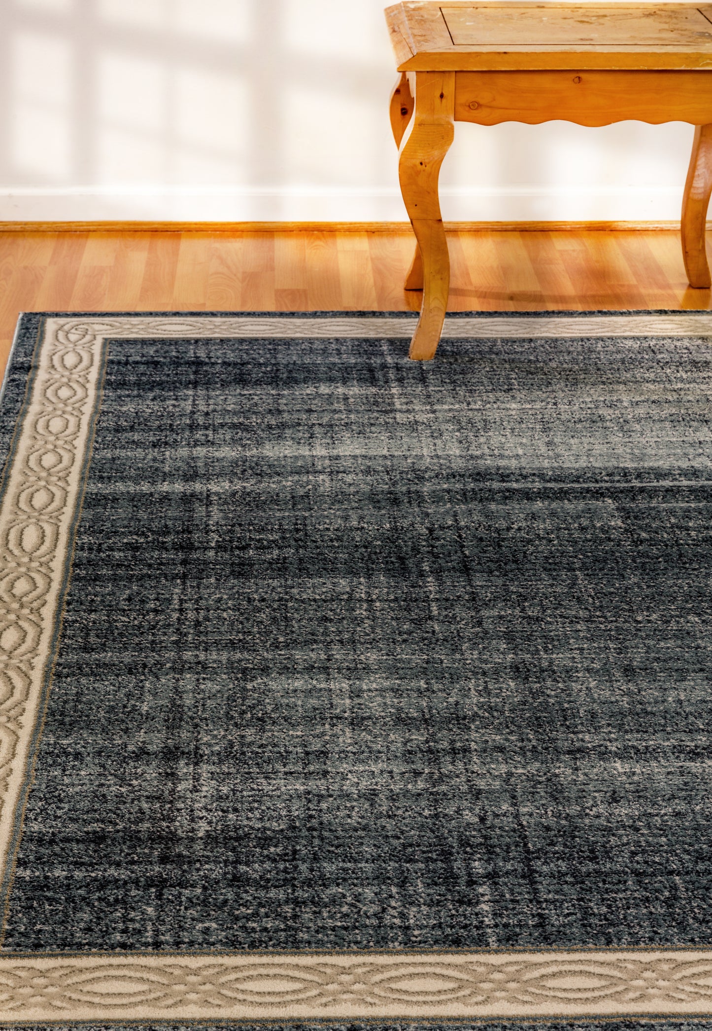 Yazd 1770-590 Blue/Grey Area Rug