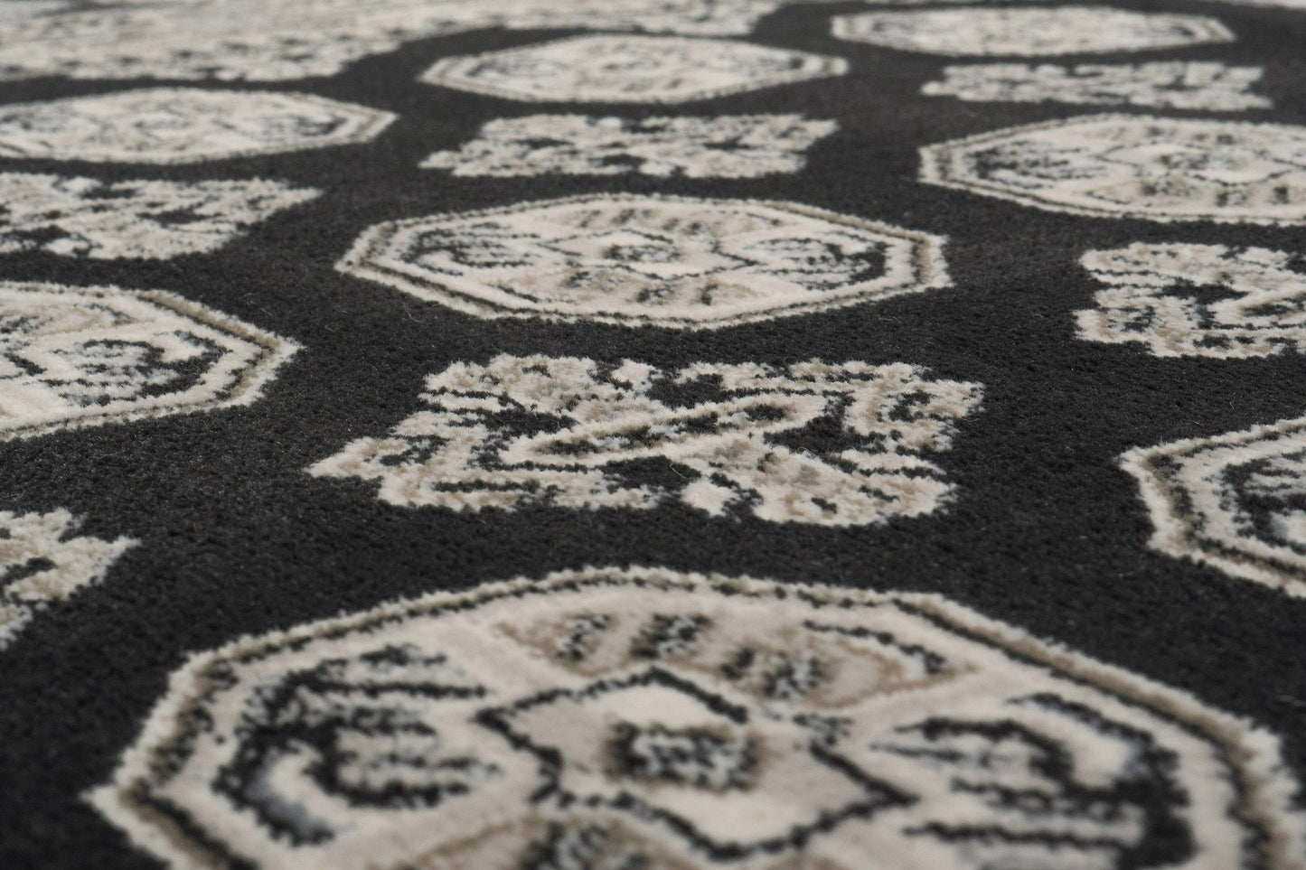 Ancient Garden 57102-3636 Charcoal/Silver Area Rug