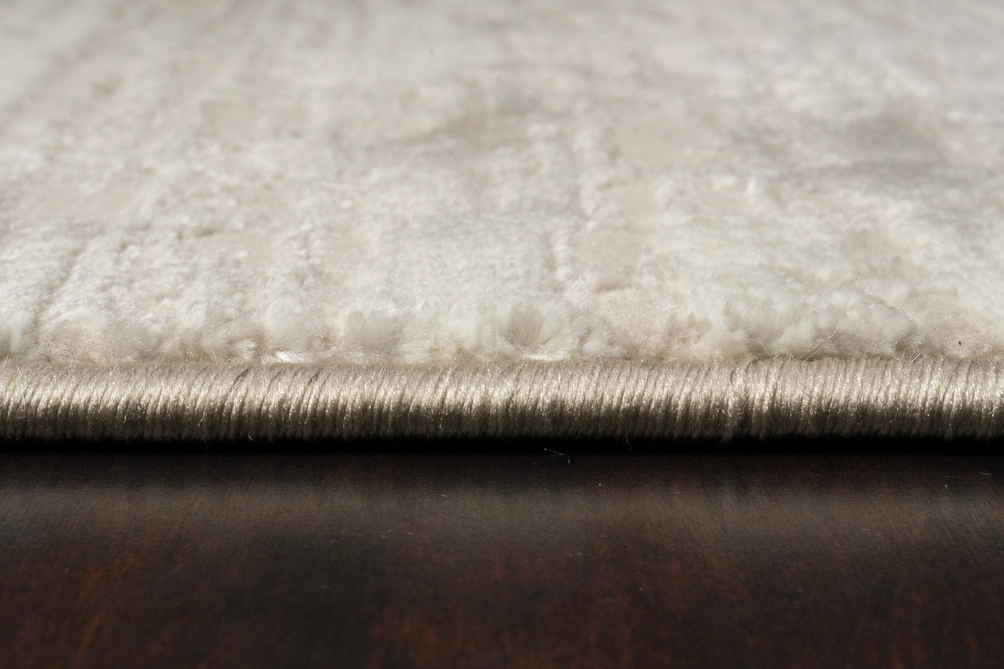 Atlas 2571-100 Cream Area Rug