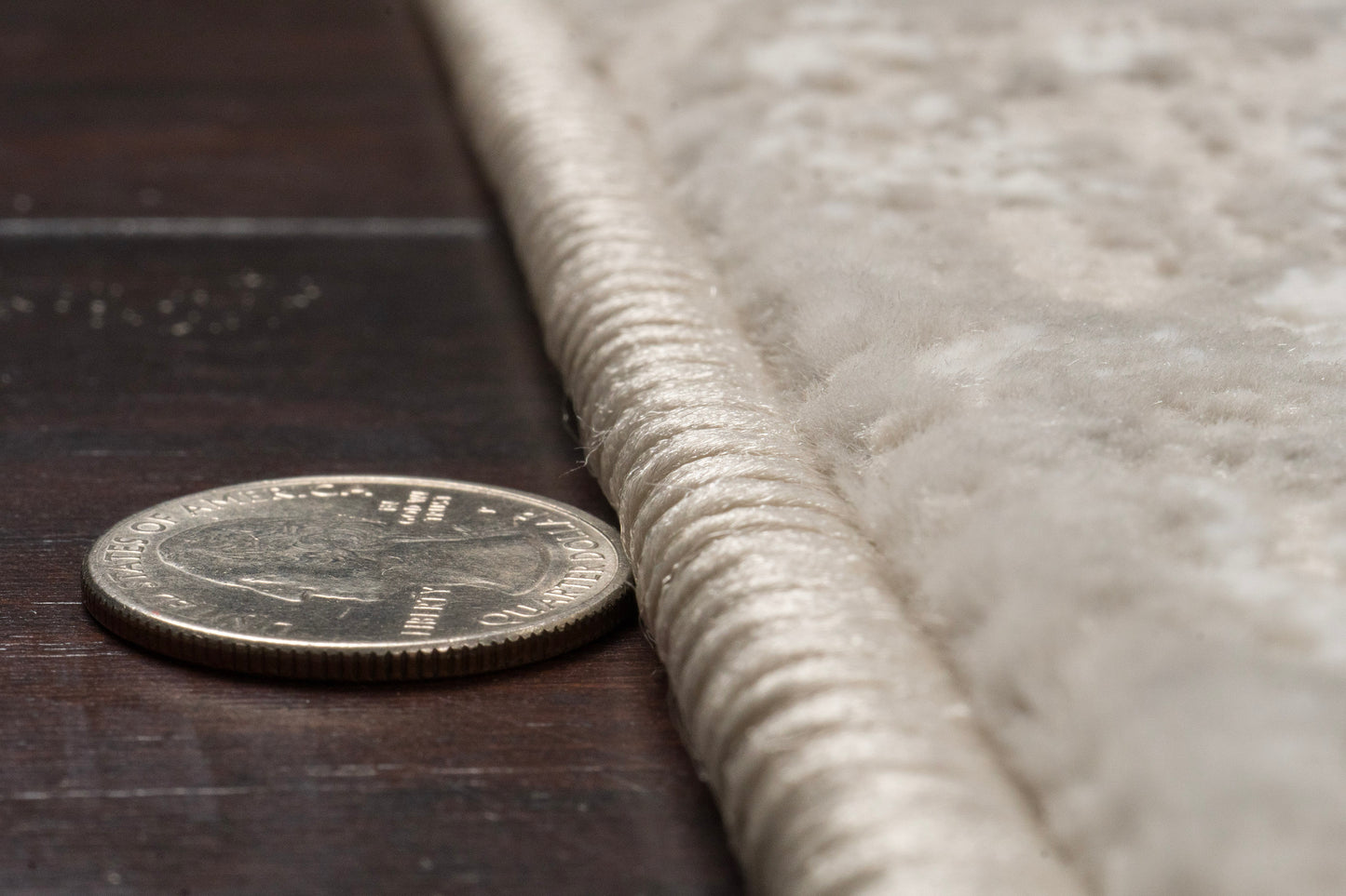 Atlas 2574-190 Ivory/Grey Area Rug