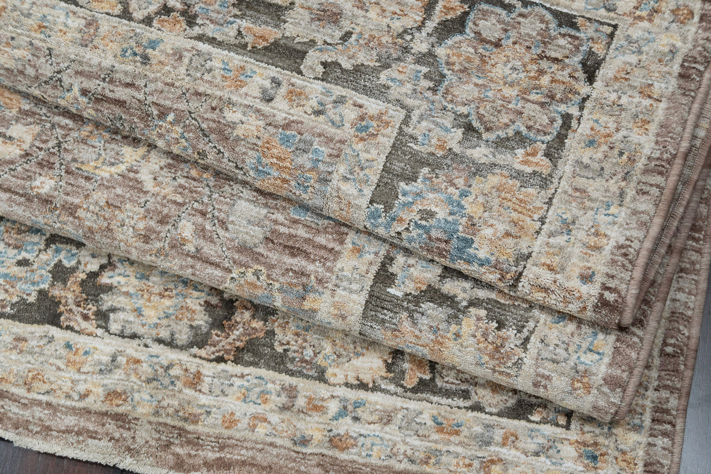 Autumn 10922-899 Brown/Multi Area Rug