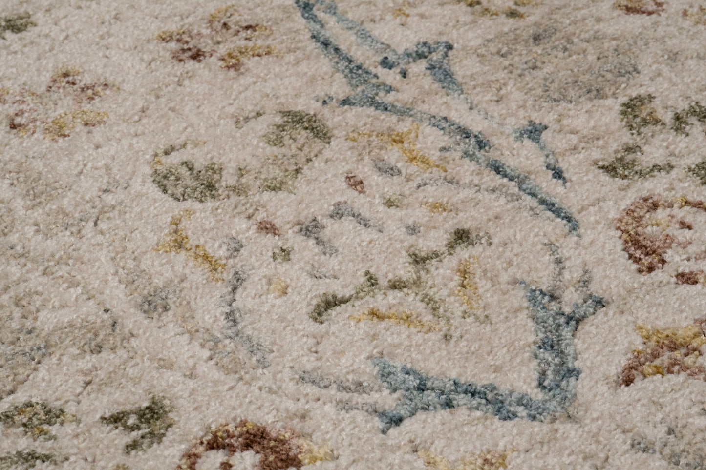 Bloomfield 19601-199 Cream/Multi Area Rug