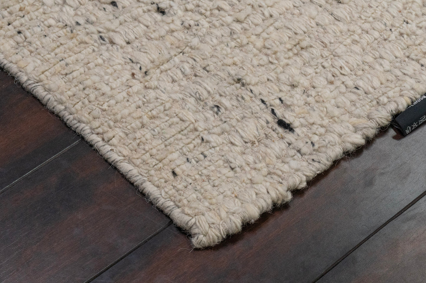Bombay 9581-100 Ivory Area Rug