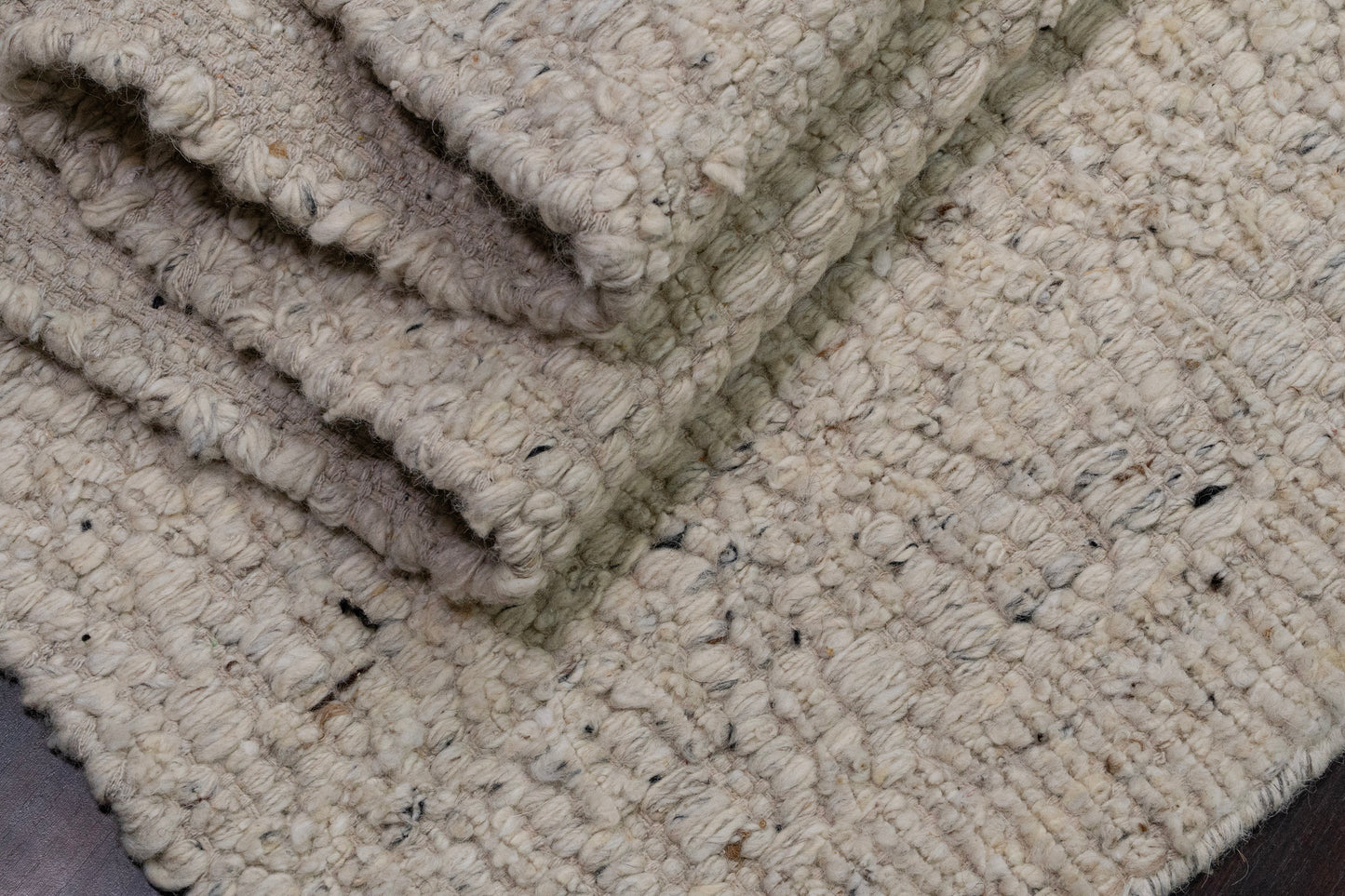 Bombay 9581-100 Ivory Area Rug
