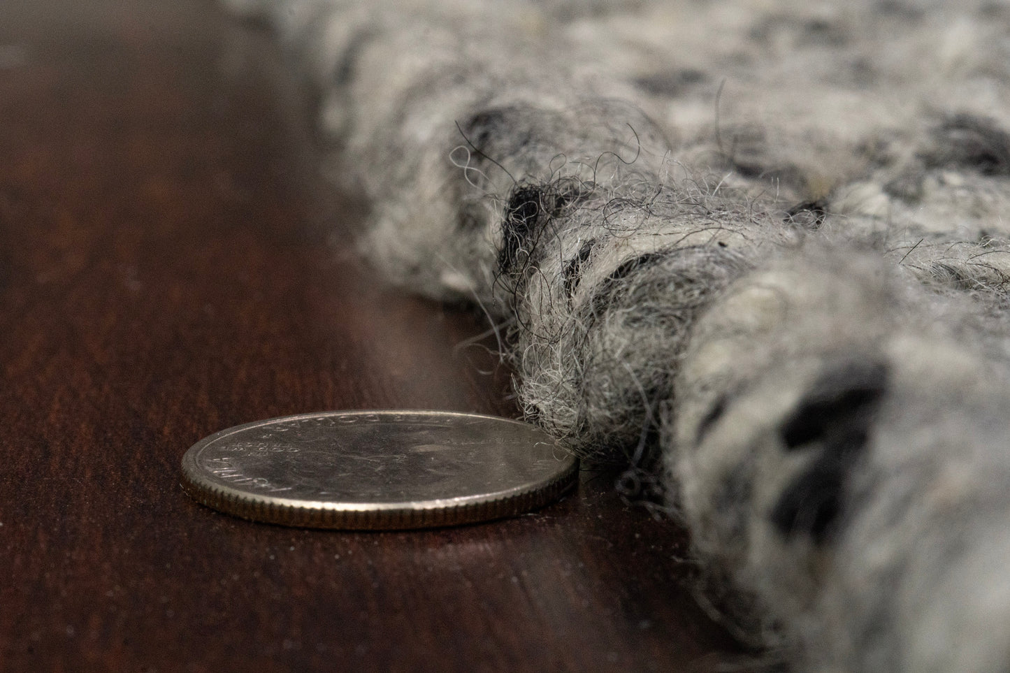 Bombay 9581-900 Grey Area Rug