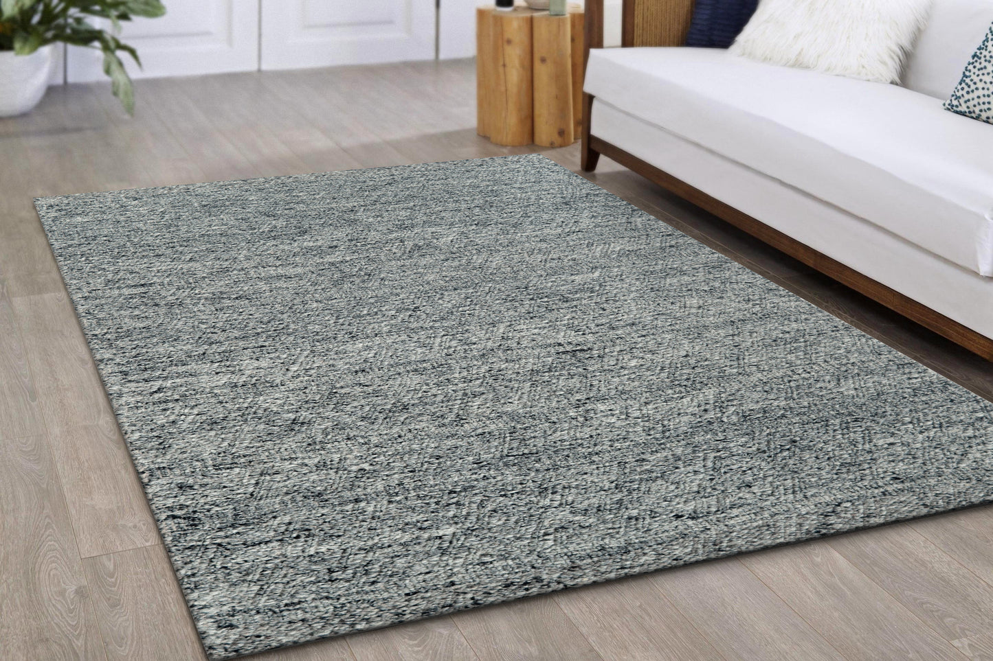 Bombay 9581-900 Grey Area Rug