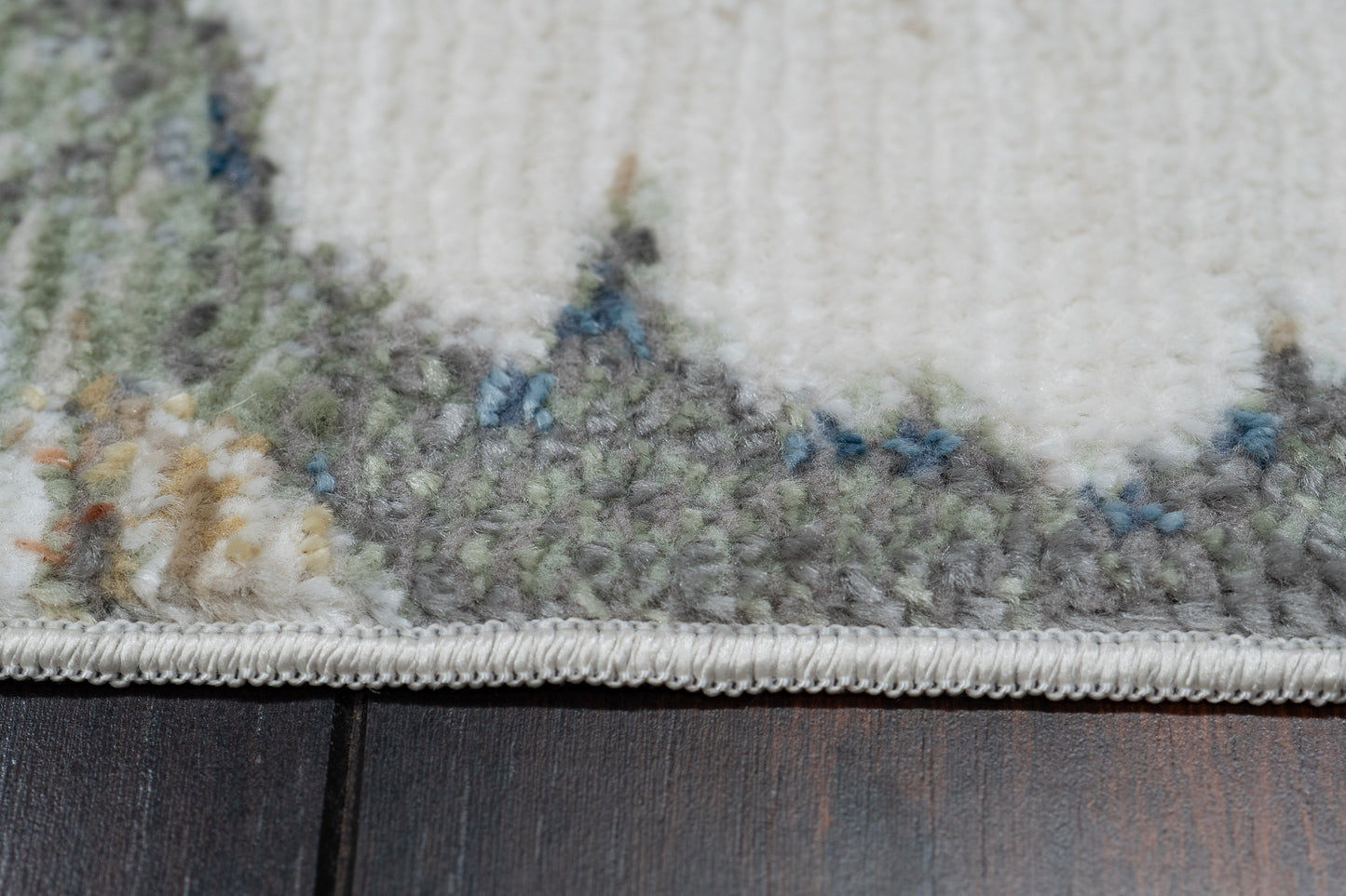 Botanica 13361-583 Navy/Beige/Coral Area Rug