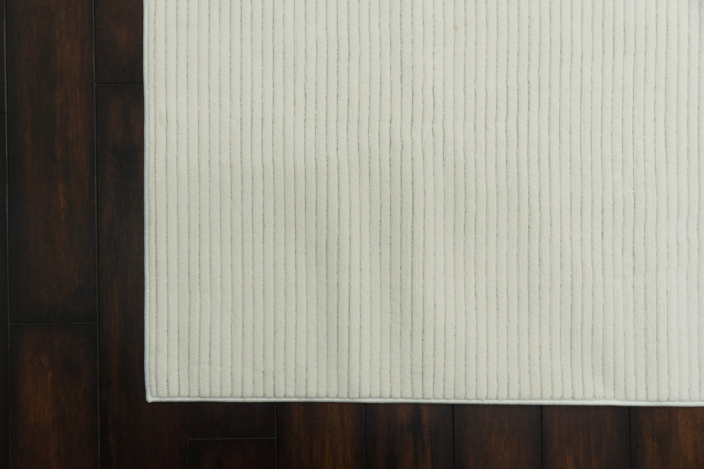 Boutique 19480-190 Ivory/Grey Area Rug