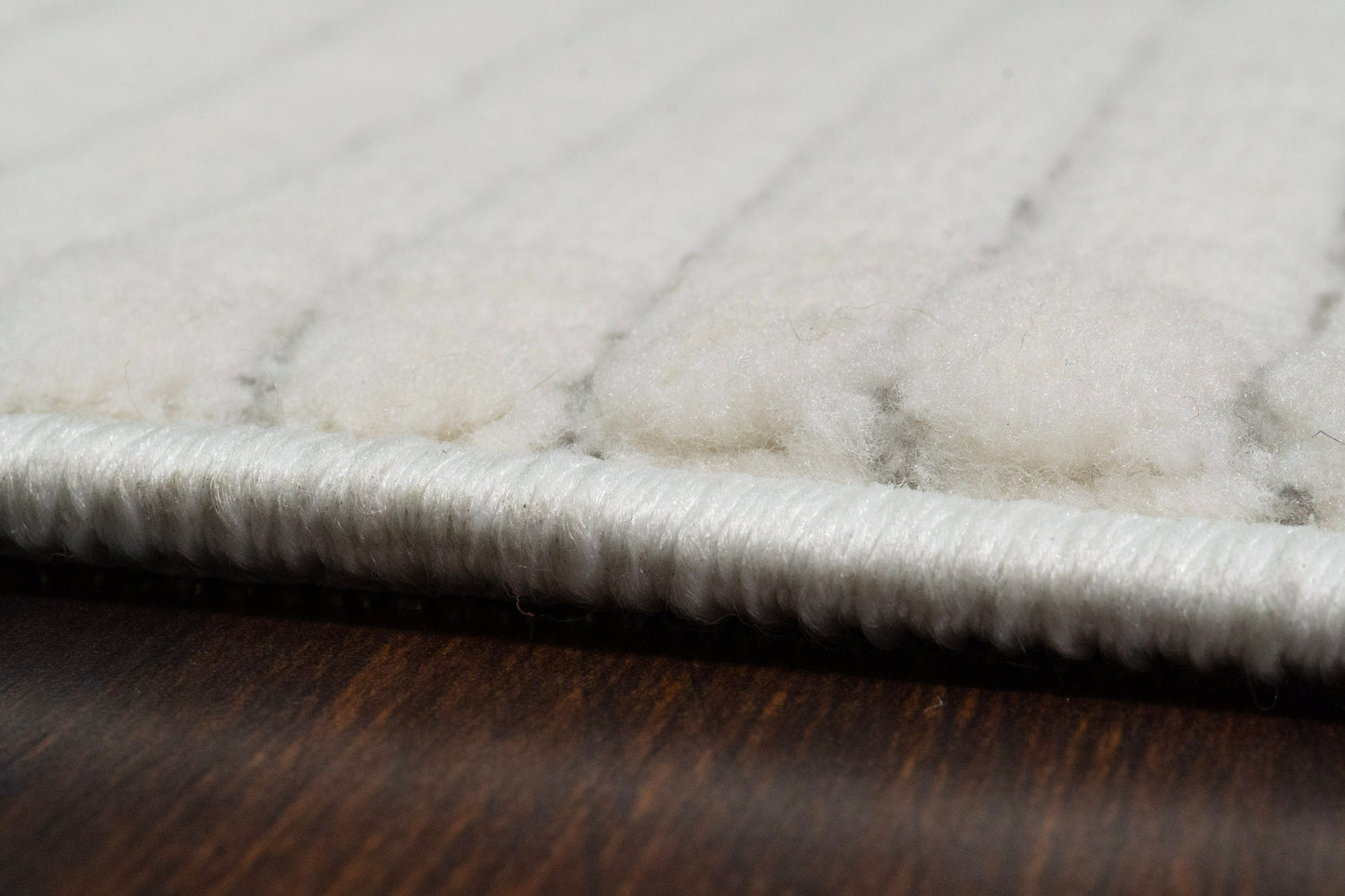 Boutique 19480-190 Ivory/Grey Area Rug