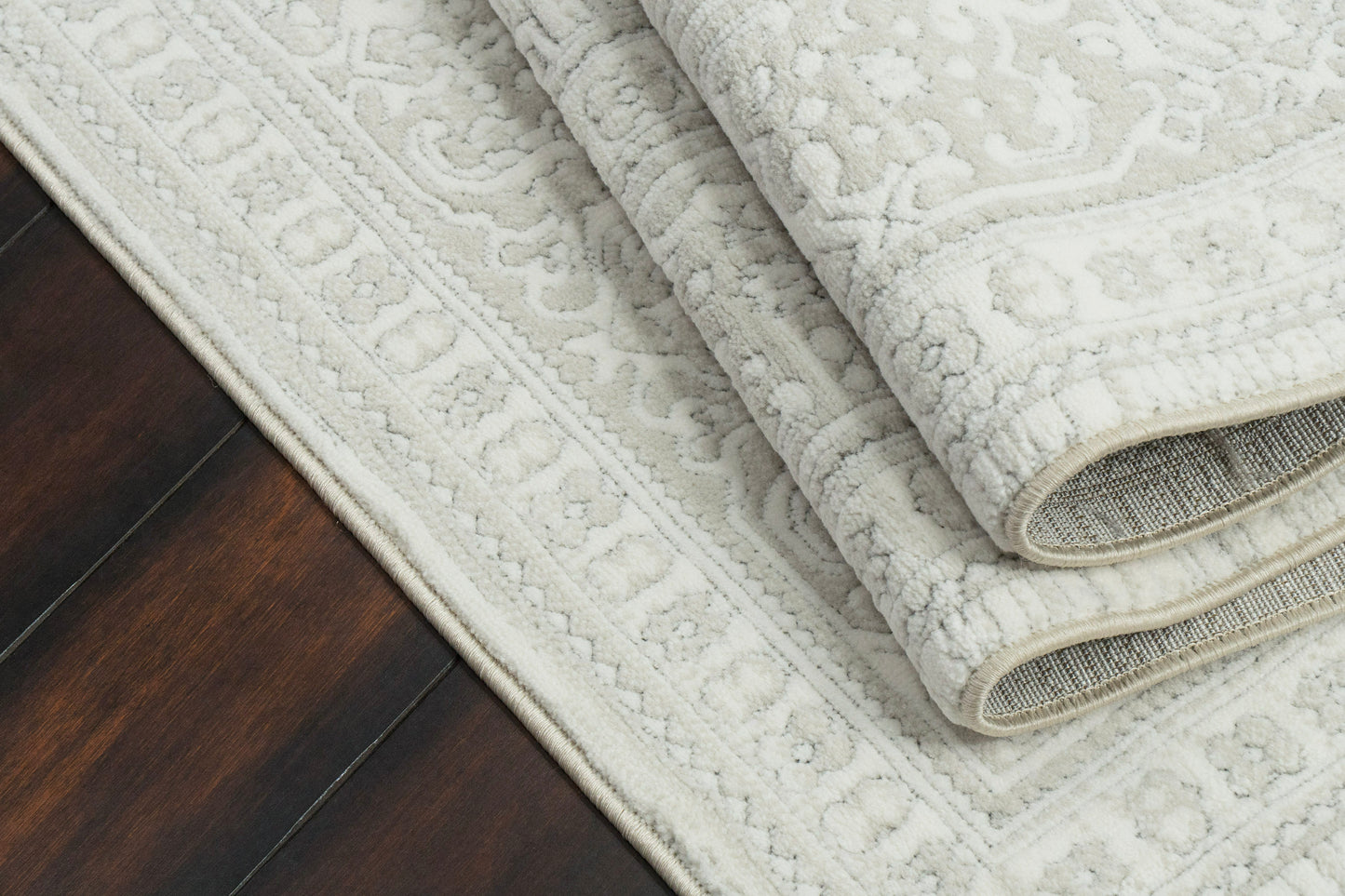 Boutique 19482-910 Grey/Cream Area Rug
