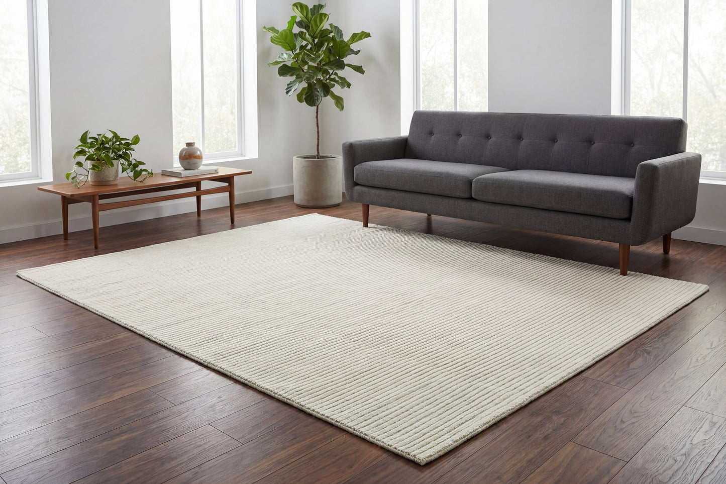 Boutique 19480-190 Ivory/Grey Area Rug