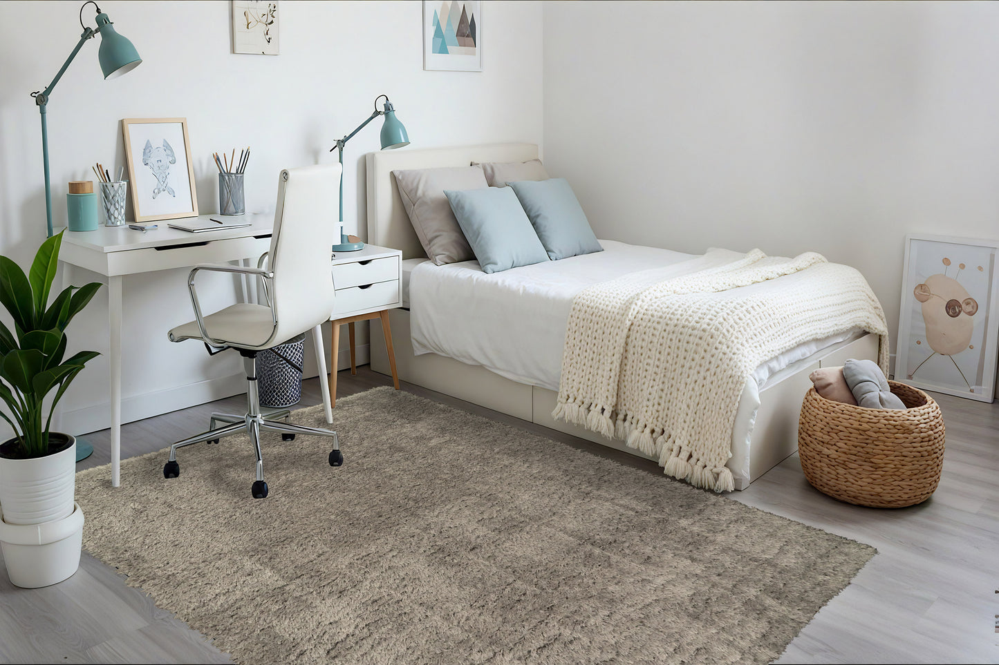 Callie 4970-900 Grey Area Rug