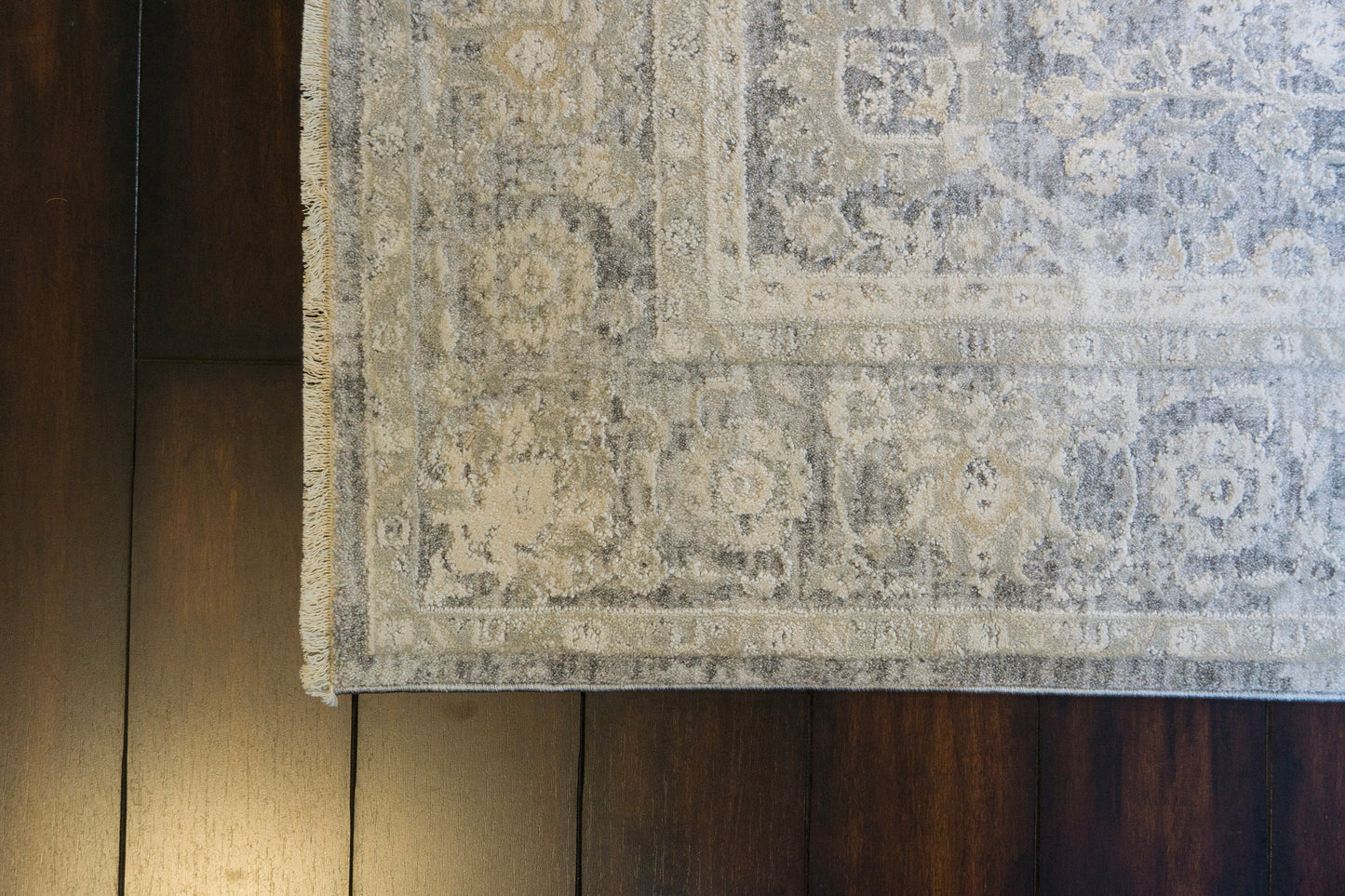Canyon 15470-910 Grey/Cream Area Rug