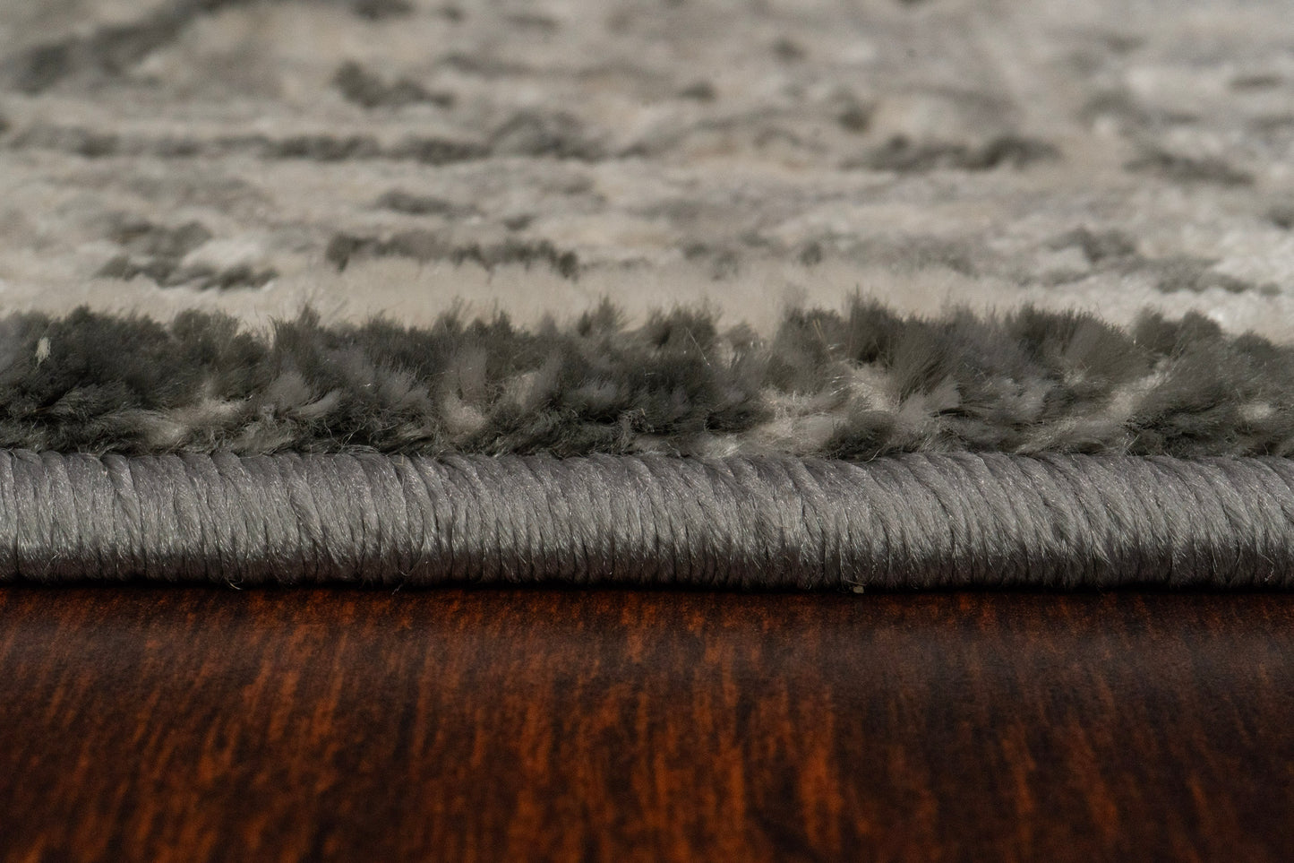 Charlotte 19900-190 Ivory/Grey Area Rug