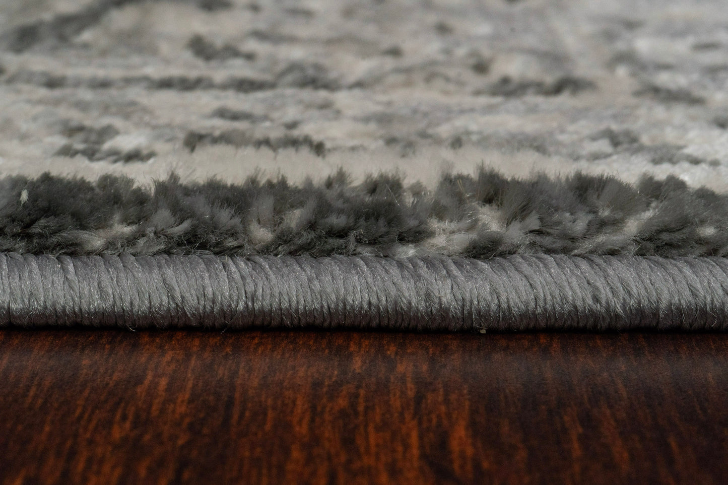 Charlotte 19900-190 Ivory/Grey Area Rug