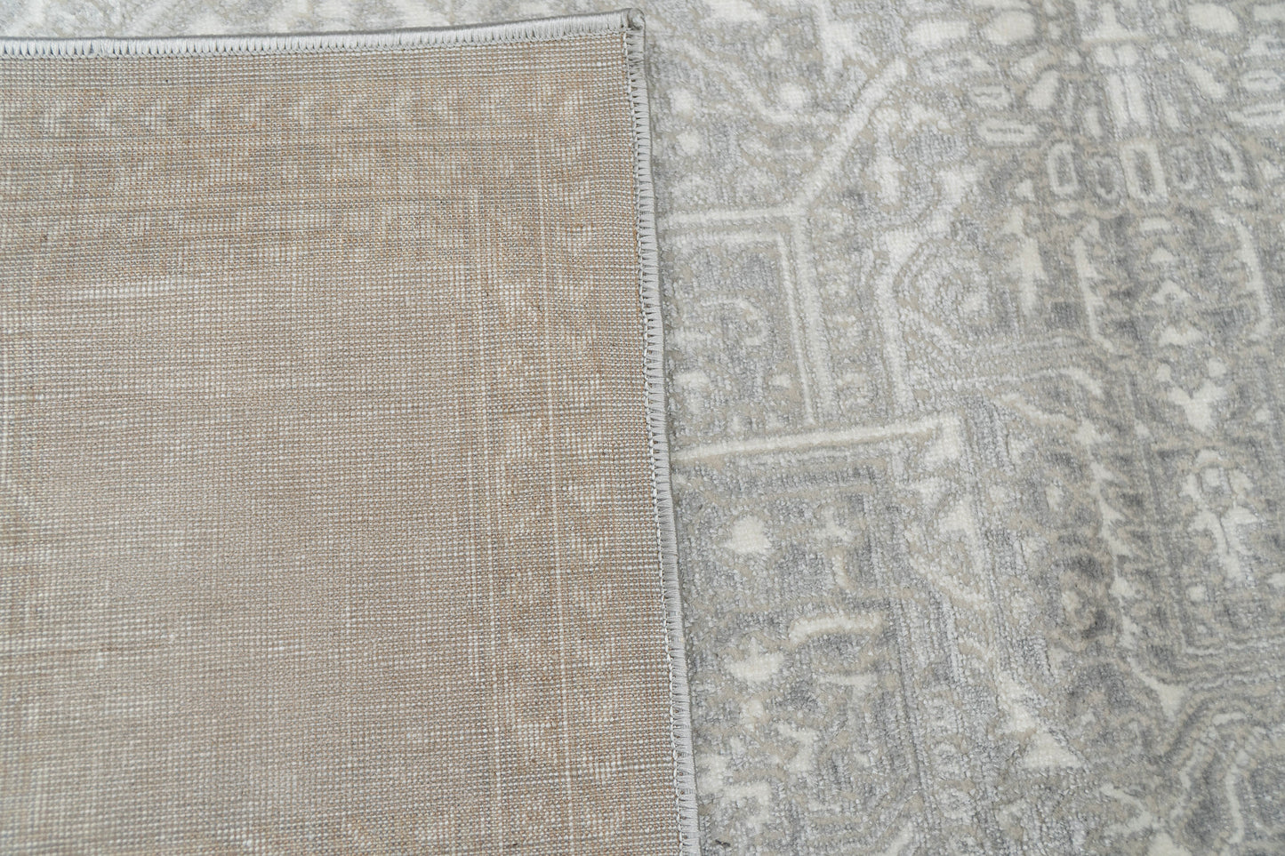 Charlotte 19903-890 Beige/Grey Area Rug