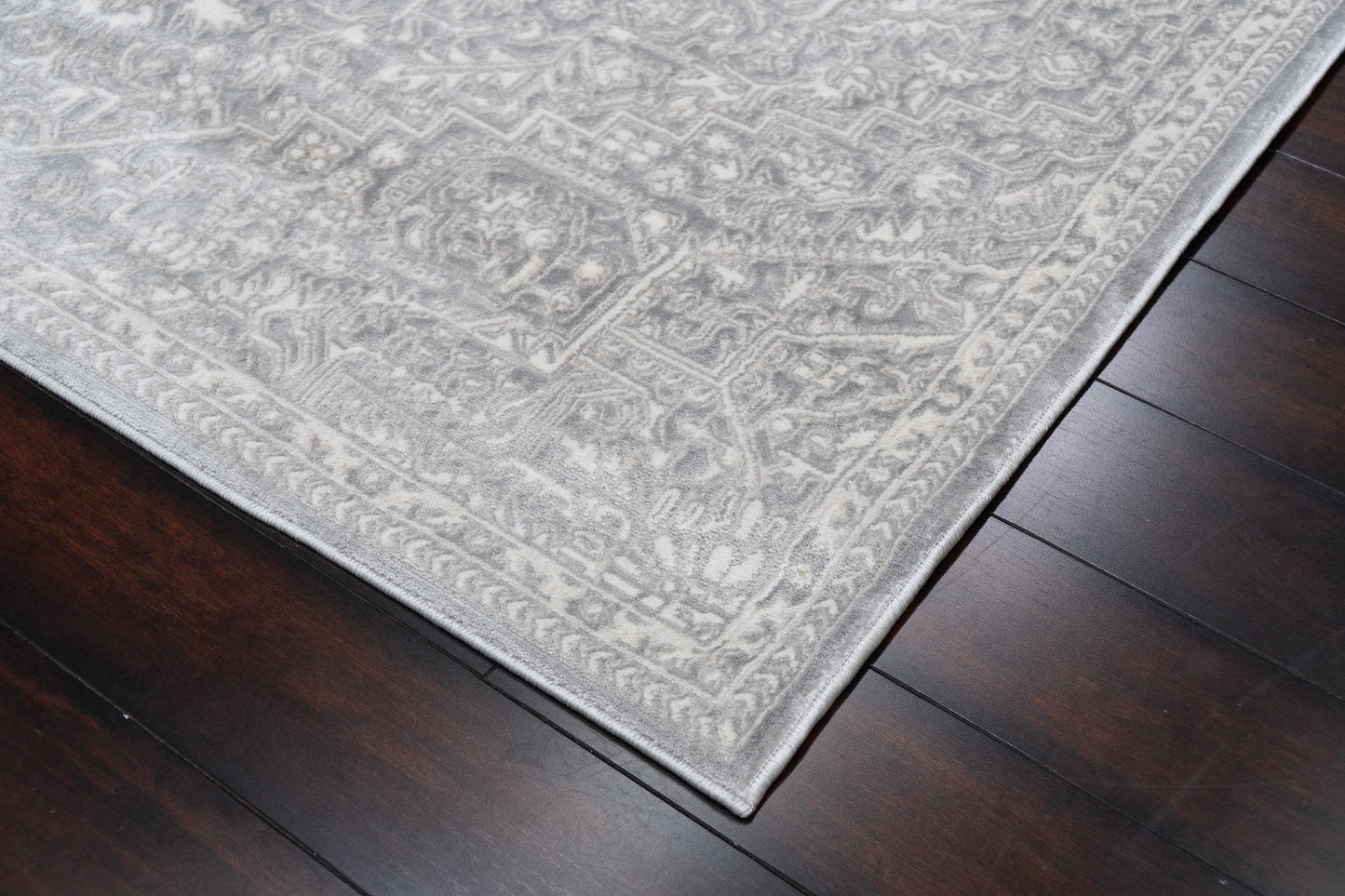 Charlotte 19903-890 Beige/Grey Area Rug