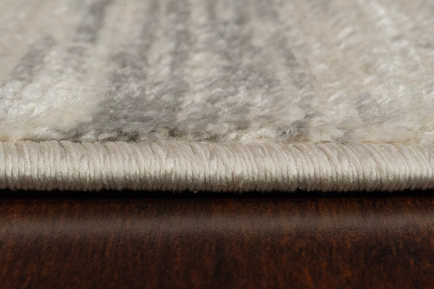 Charlotte 19904-890 Beige/Grey Area Rug