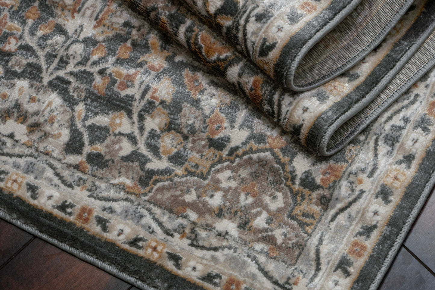 Charlotte 19905-999 Grey/Multi Area Rug