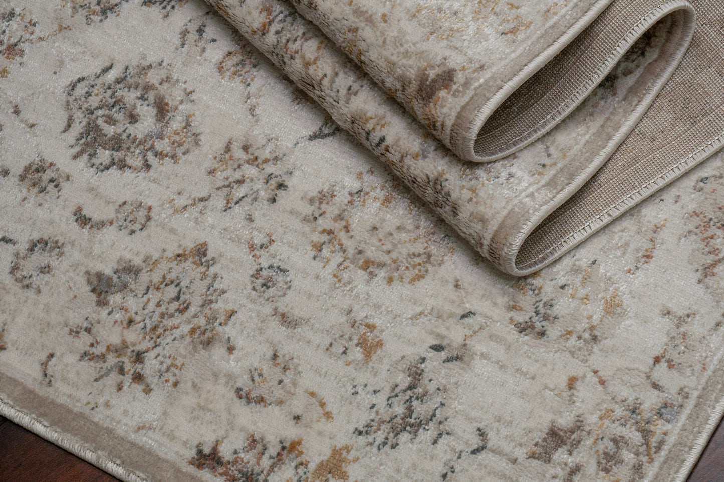 Charlotte 19906-189 Ivory/Beige/Grey Area Rug