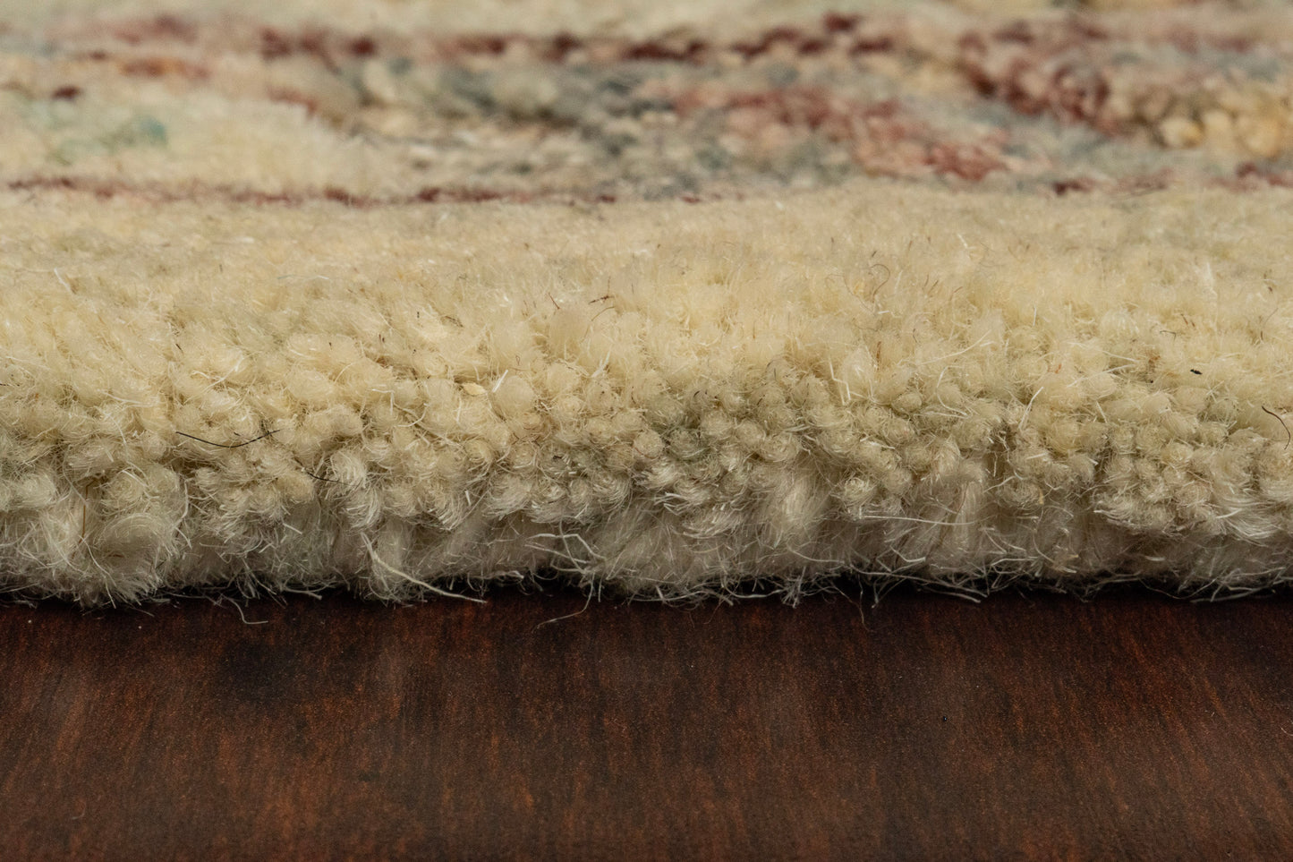 Daisy 9084-199 Ivory/Multi Area Rug