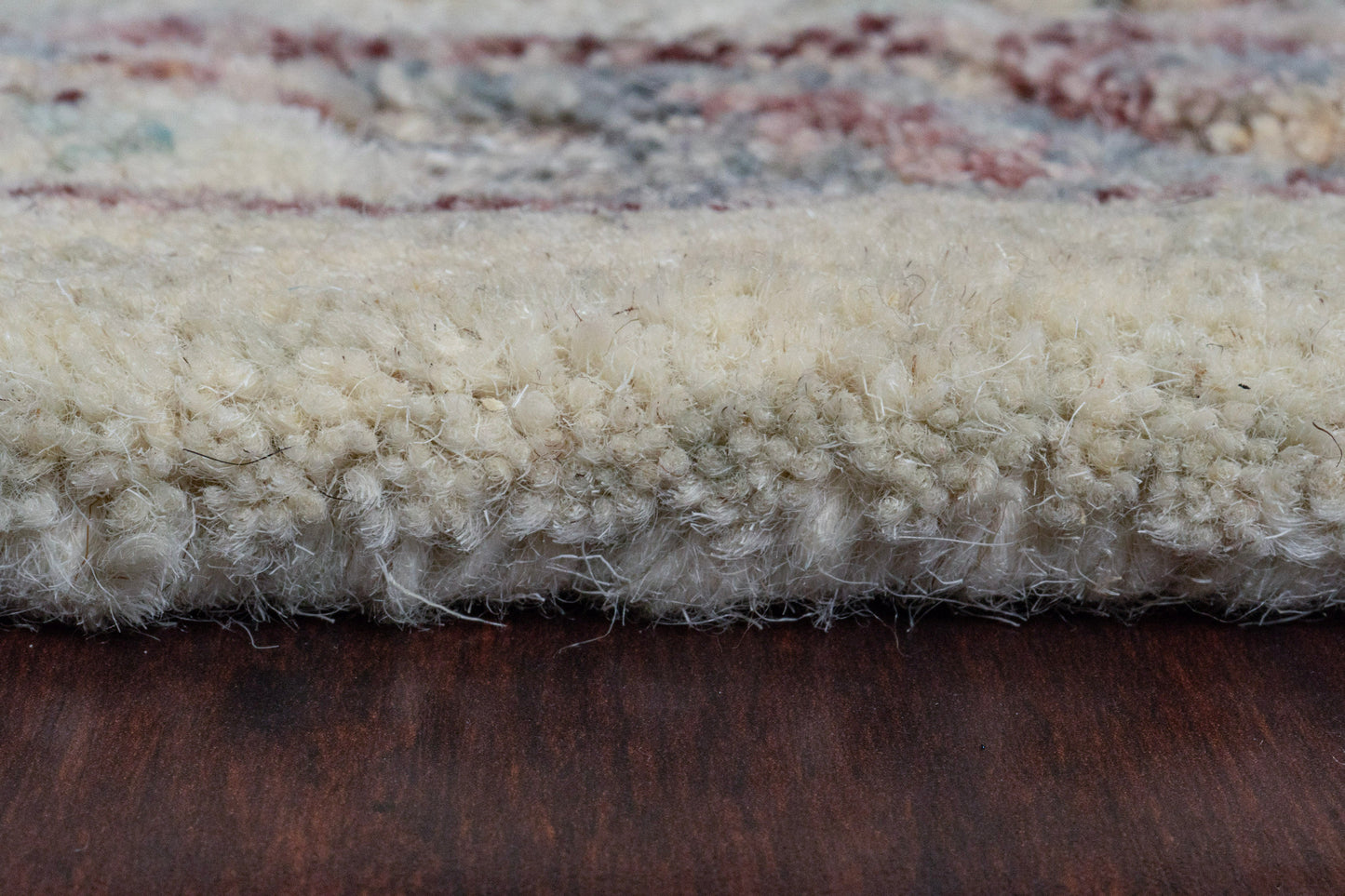 Daisy 9084-199 Ivory/Multi Area Rug