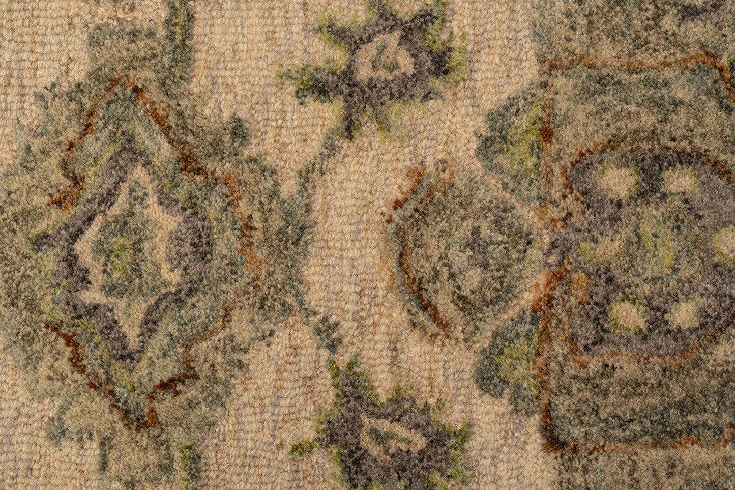 Daisy 9086-899 Beige/Multi Area Rug