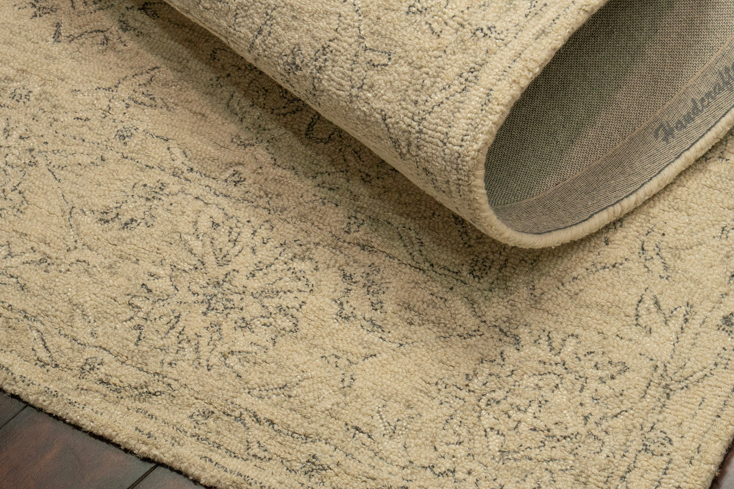 Daisy 9088-100 Ivory Area Rug