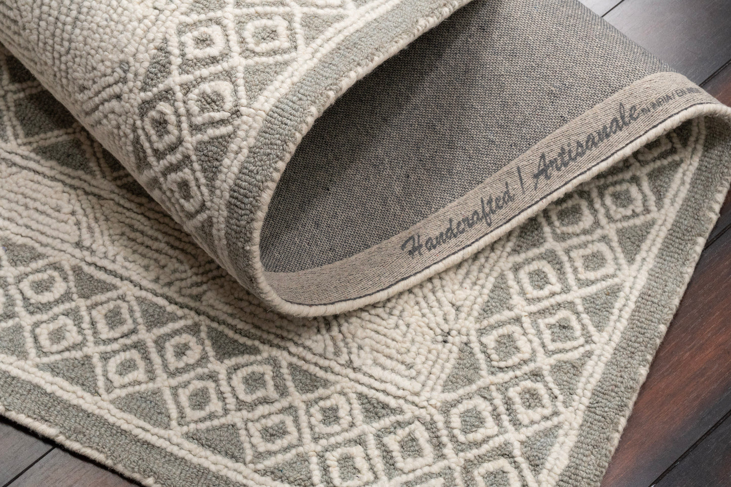 Darcy 1128-135 Ivory/Teal Area Rug