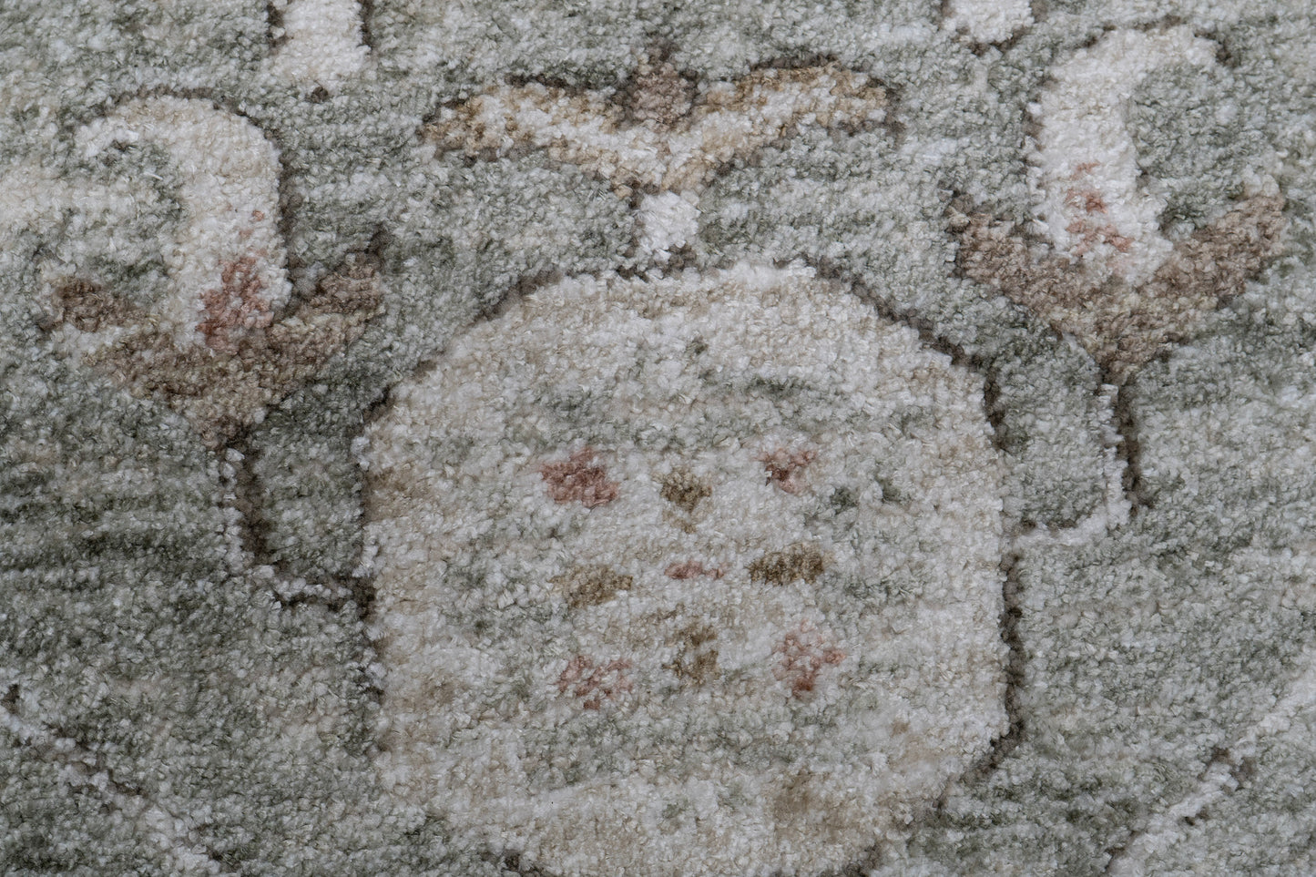 Diamond 10283-118 Cream/Light Beige Area Rug