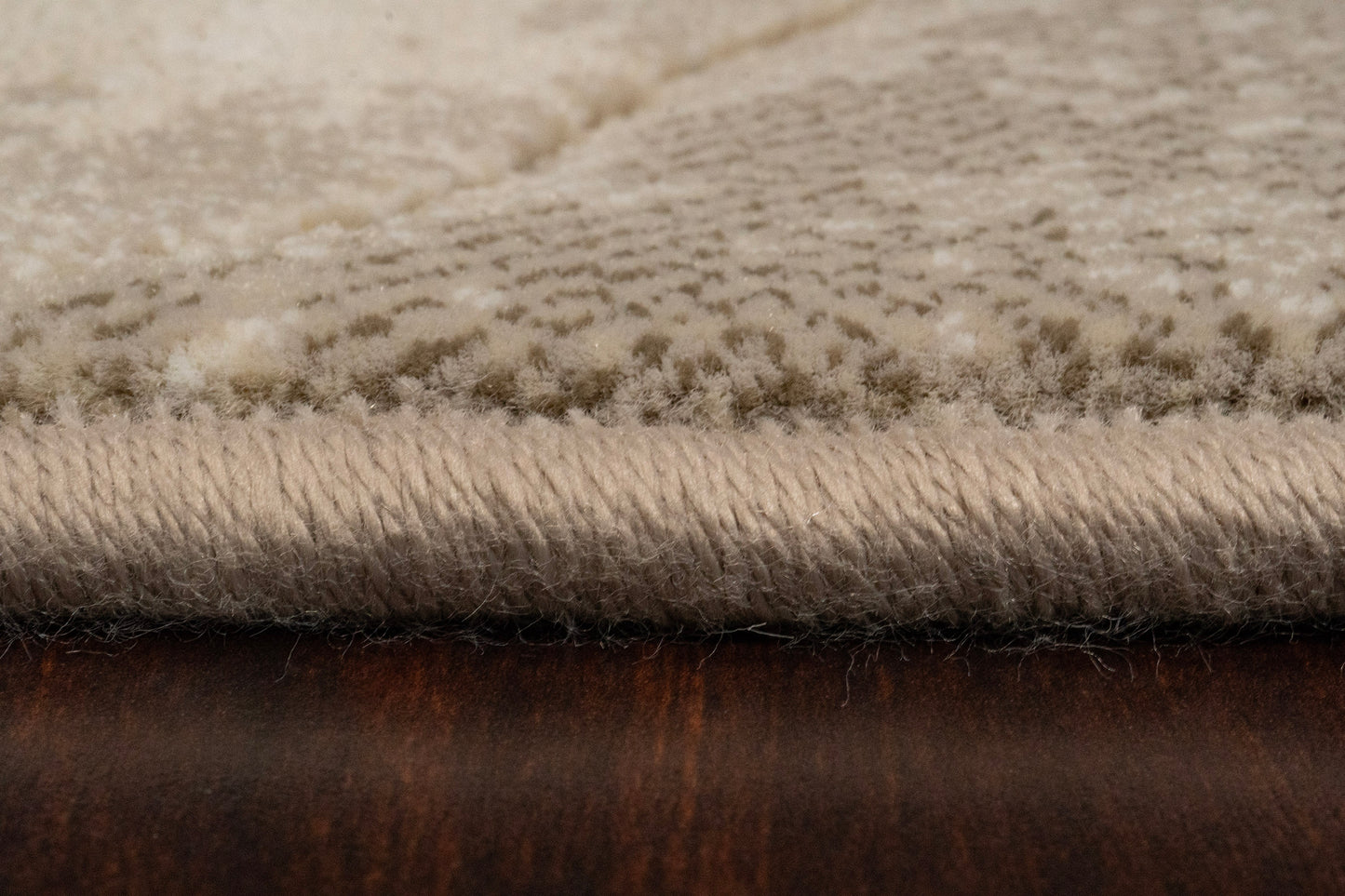 Eclipse 63421-6575 Beige/Cream Area Rug