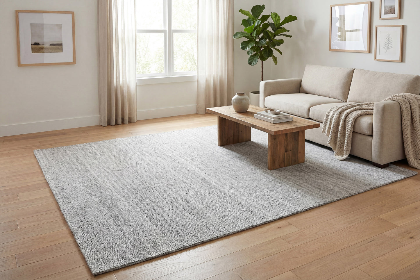 Forever 7660-119 White/Silver Area Rug
