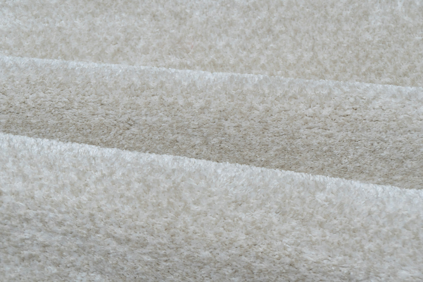 Helena 16040-800 Beige Area Rug