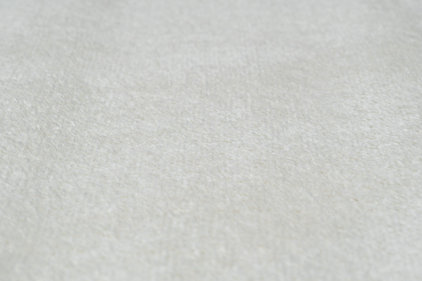 Helena 16042-100 Ivory Area Rug